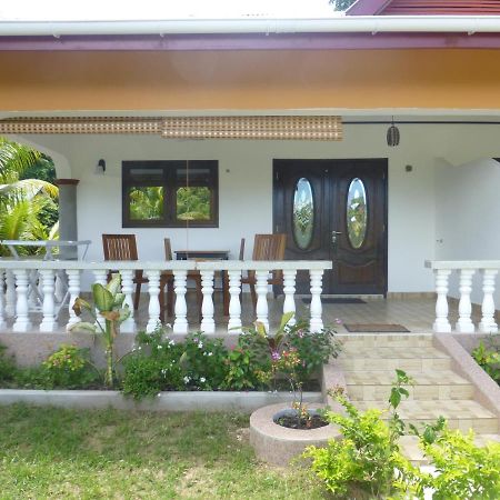 Zerof Self Catering Apartments Ла-Диг Экстерьер фото